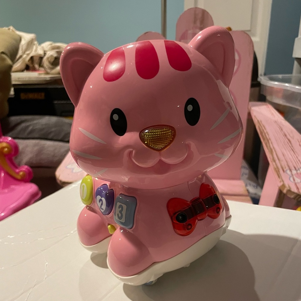Vtech Catch Me Kitty-Pink